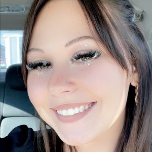 Meet your Posher, Kendra